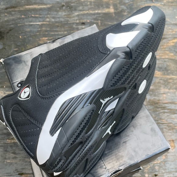 Jordan 14 Black/White - Picture 2 of 6